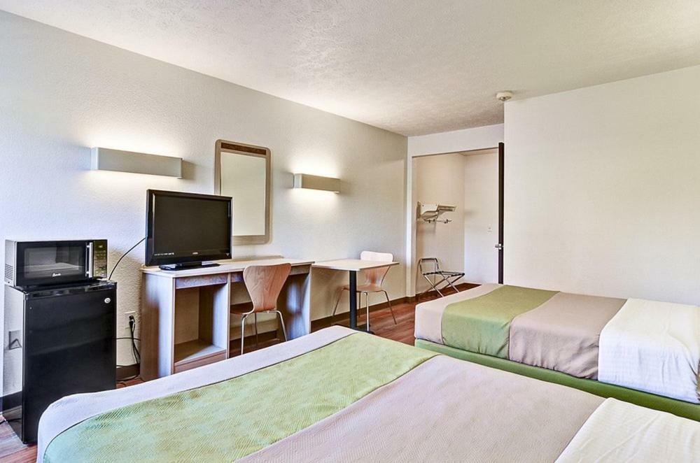 Economy Inn Pittsburgh Airport Moon Township المظهر الخارجي الصورة